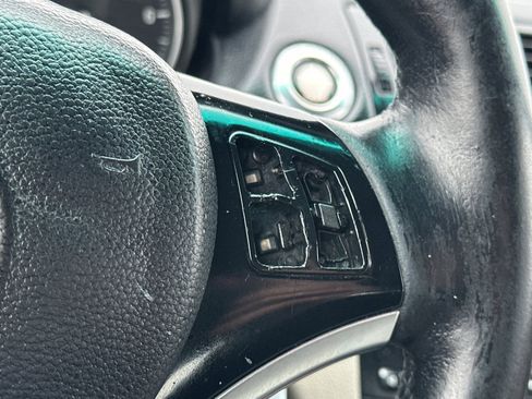 Used 2009 BMW 128i Convertible image 24