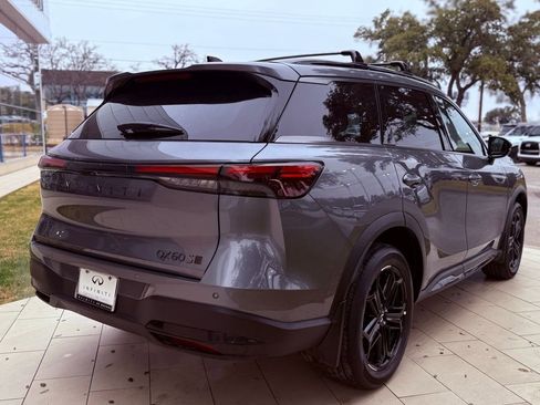 Certified 2026 INFINITI QX60 Sport w/ Dark Cargo Package image 6