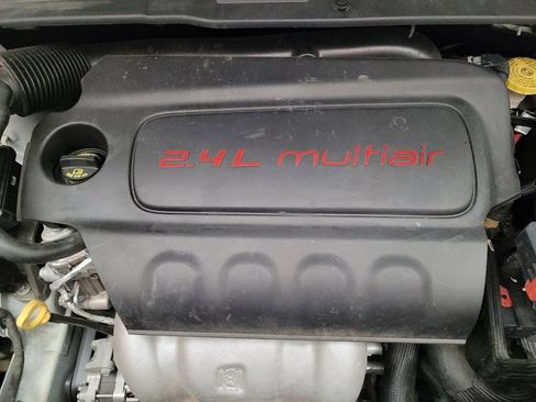 Used 2018 Jeep Compass Limited w/ Navigation Group FWD image 30