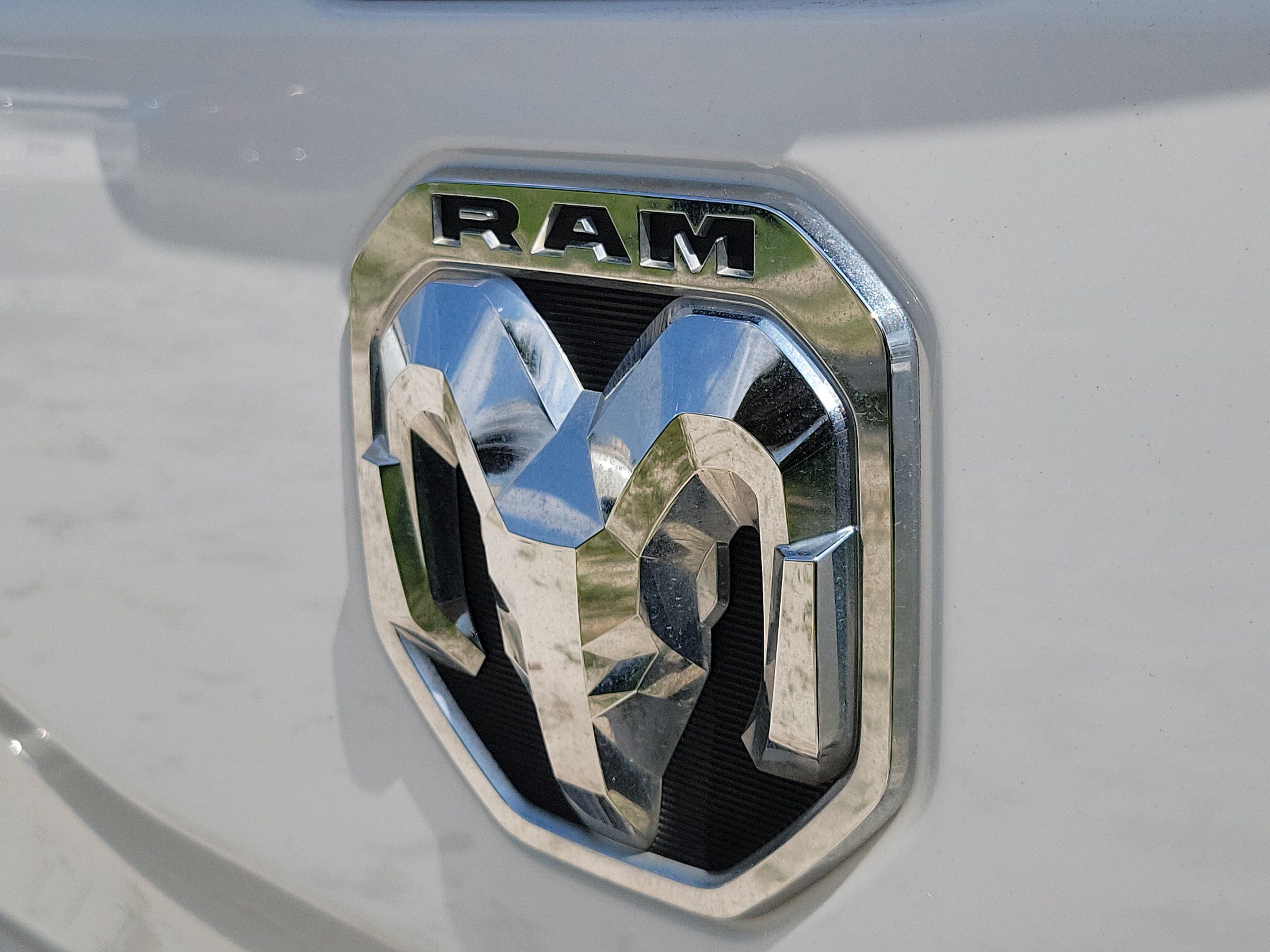 Used 2023 RAM 1500 Big Horn AWD/4WD image 6