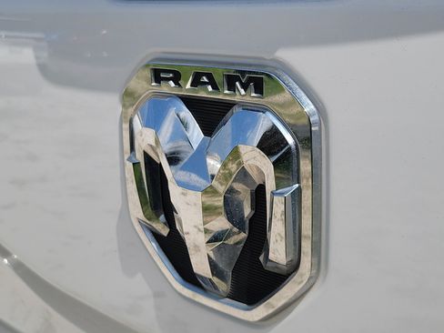 Used 2023 RAM 1500 Big Horn AWD/4WD image 6