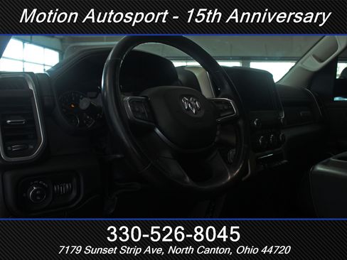 Used 2019 RAM 1500 Laramie AWD/4WD image 15
