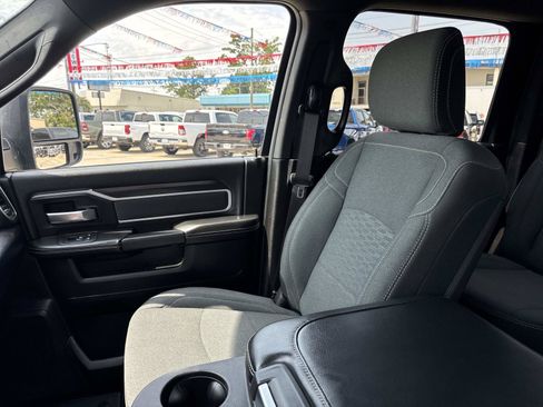 Used 2026 RAM 2500 Big Horn AWD/4WD image 15