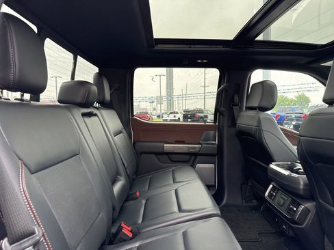 Used 2023 Ford F150 Lariat w/ Equipment Group 502A High AWD/4WD image 18