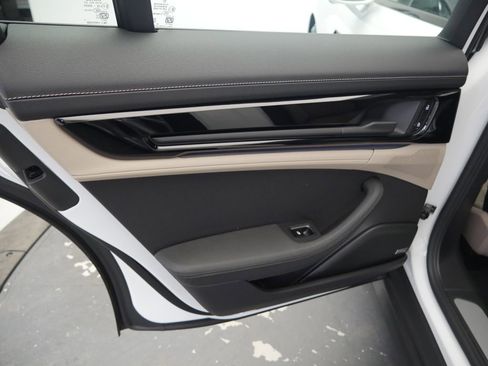 New 2026 Porsche Panamera RWD image 20