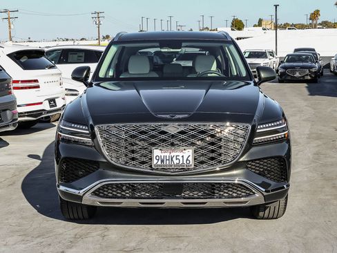 Used 2026 Genesis GV80 2.5T RWD image 2