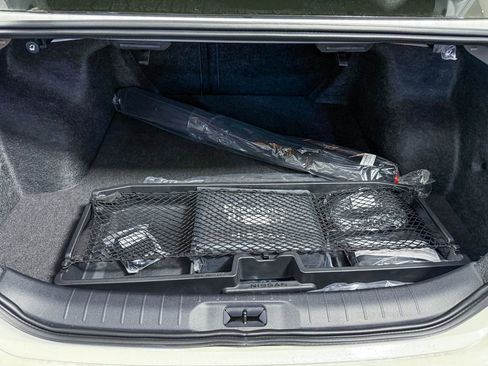 New 2025 Nissan Altima 2.5 SR w/ SR Premium Package image 29