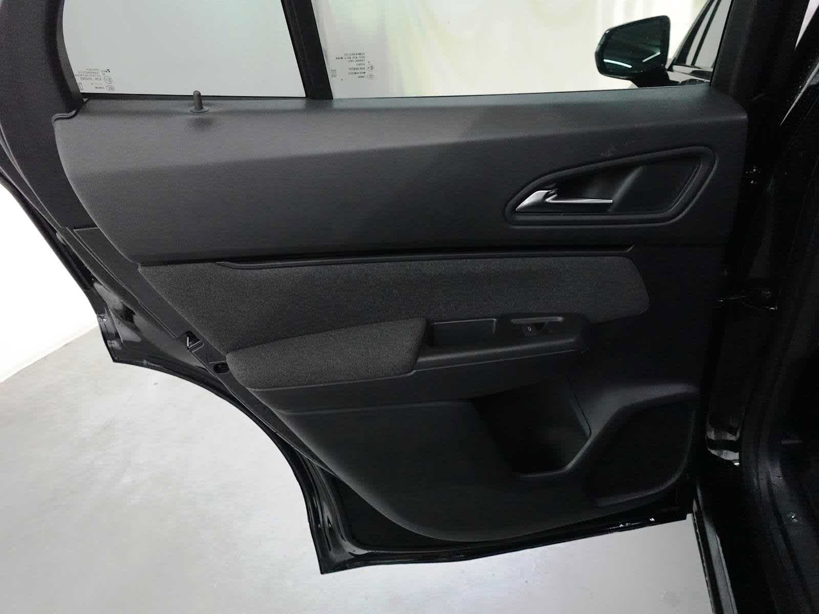Used 2024 Honda Prologue EX image 25