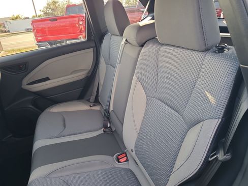 Used 2025 Subaru Forester Premium image 13