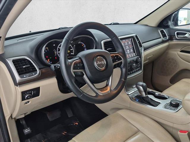 Used 2018 Jeep Grand Cherokee Limited w/ Luxury Group II AWD/4WD image 10