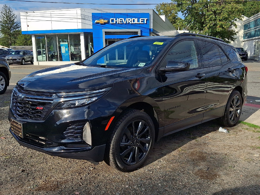 Certified 2023 Chevrolet Equinox RS AWD/4WD image 3