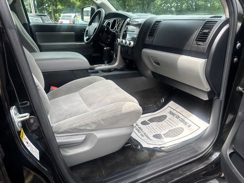 Used 2012 Toyota Sequoia SR5 AWD/4WD image 45