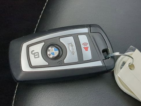 Used 2019 BMW M4 Coupe image 38