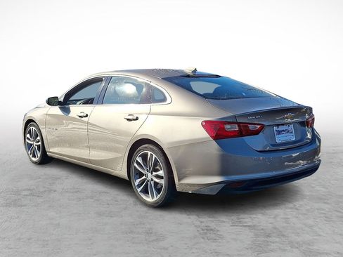 Used 2023 Chevrolet Malibu LT image 3