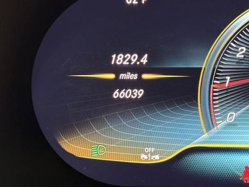 Used 2020 Mercedes-Benz C 63 AMG S w/ Multimedia Package image 26