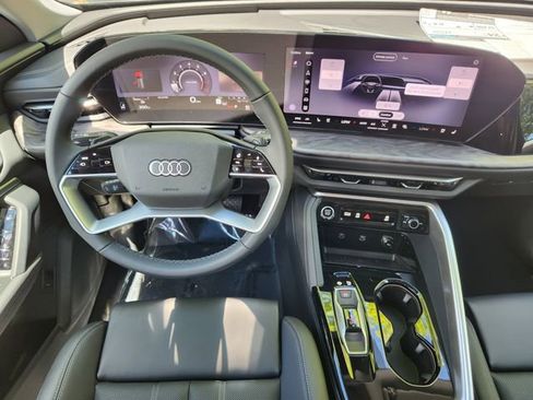New 2026 Audi Q5 Premium Plus AWD/4WD image 25