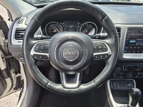 Used 2019 Jeep Compass High Altitude FWD image 12
