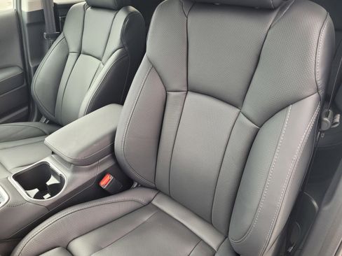 Used 2024 Subaru Outback Touring XT image 13