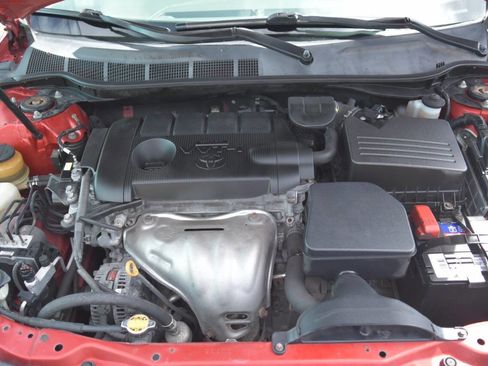 Used 2011 Toyota Camry XLE image 20