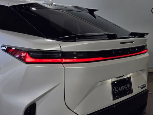 New 2026 Lexus RZ 450e AWD image 10