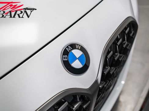 Used 2021 BMW M440i Convertible w/ Premium Package image 17