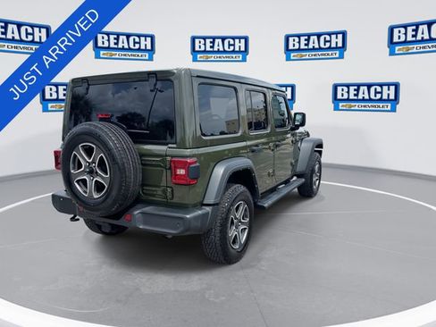 Used 2022 Jeep Wrangler Unlimited Sport w/ Sun And Sound Package AWD/4WD image 8