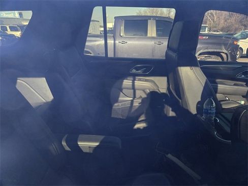 Used 2022 Chevrolet Tahoe LT image 4