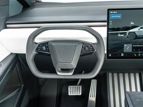 Used 2024 Tesla Cybertruck AWD Crew Cab image 20