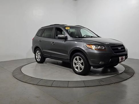 Used 2009 Hyundai Santa Fe SE FWD image 8