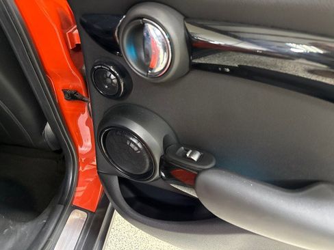 Used 2019 MINI Cooper S w/ Premium Package image 67