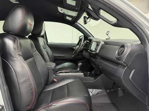 Used 2022 Toyota Tacoma TRD Sport RWD image 62