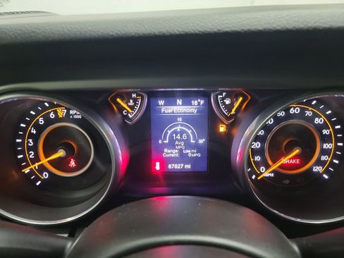 Used 2018 Jeep Wrangler Unlimited Sport image 18