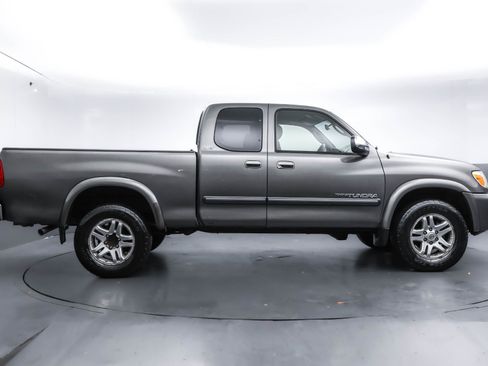 Used 2005 Toyota Tundra SR5 image 3