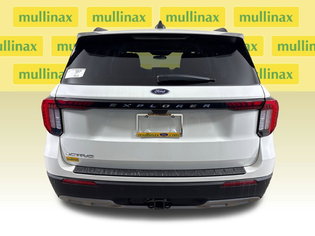 New 2026 Ford Explorer Active w/ Active Comfort Package RWD image 8