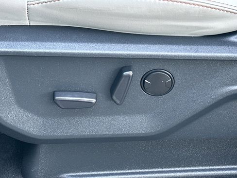 Used 2025 Ford Expedition Max Active image 29