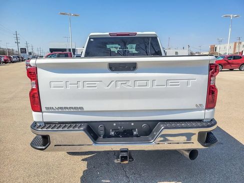 Used 2025 Chevrolet Silverado 2500 LT w/ Convenience Package AWD/4WD image 7