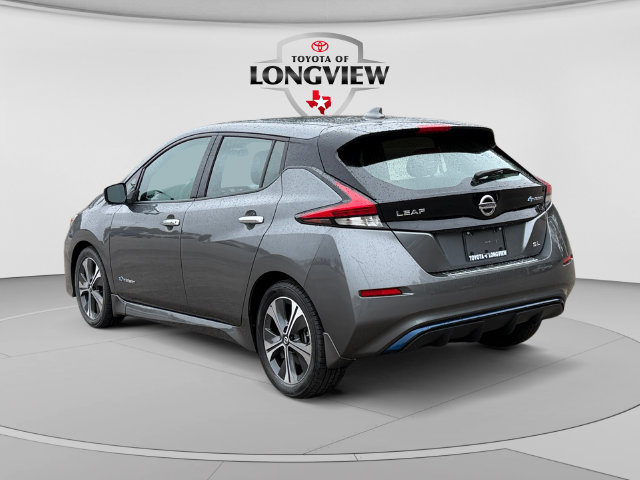 Used 2018 Nissan Leaf SL w/ SL Technology Package FWD image 3