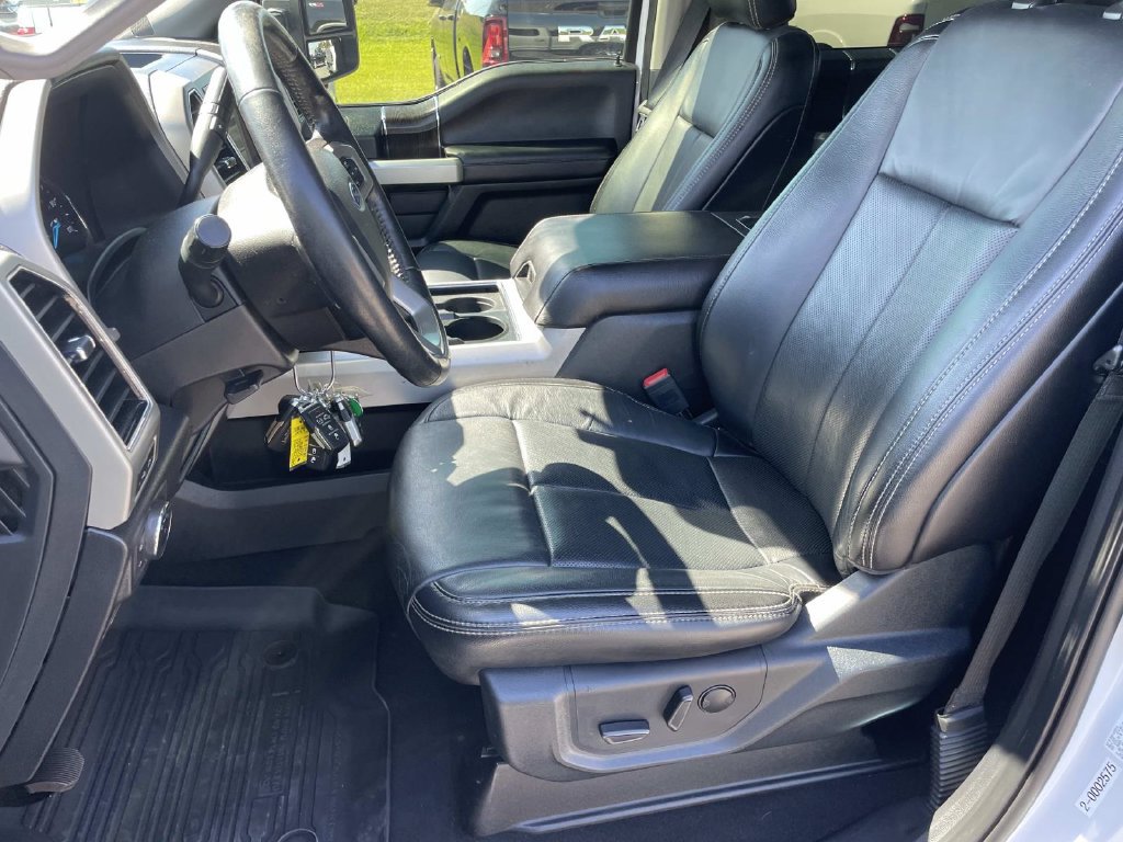 Used 2020 Ford F250 Lariat w/ Lariat Value Package AWD/4WD image 39