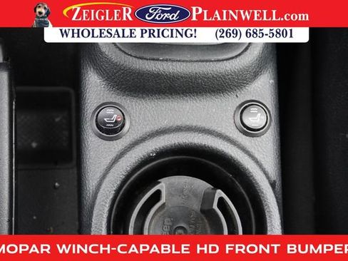 Used 2018 Jeep Wrangler Unlimited Sport image 17