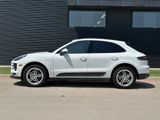 Certified 2021 Porsche Macan image 2