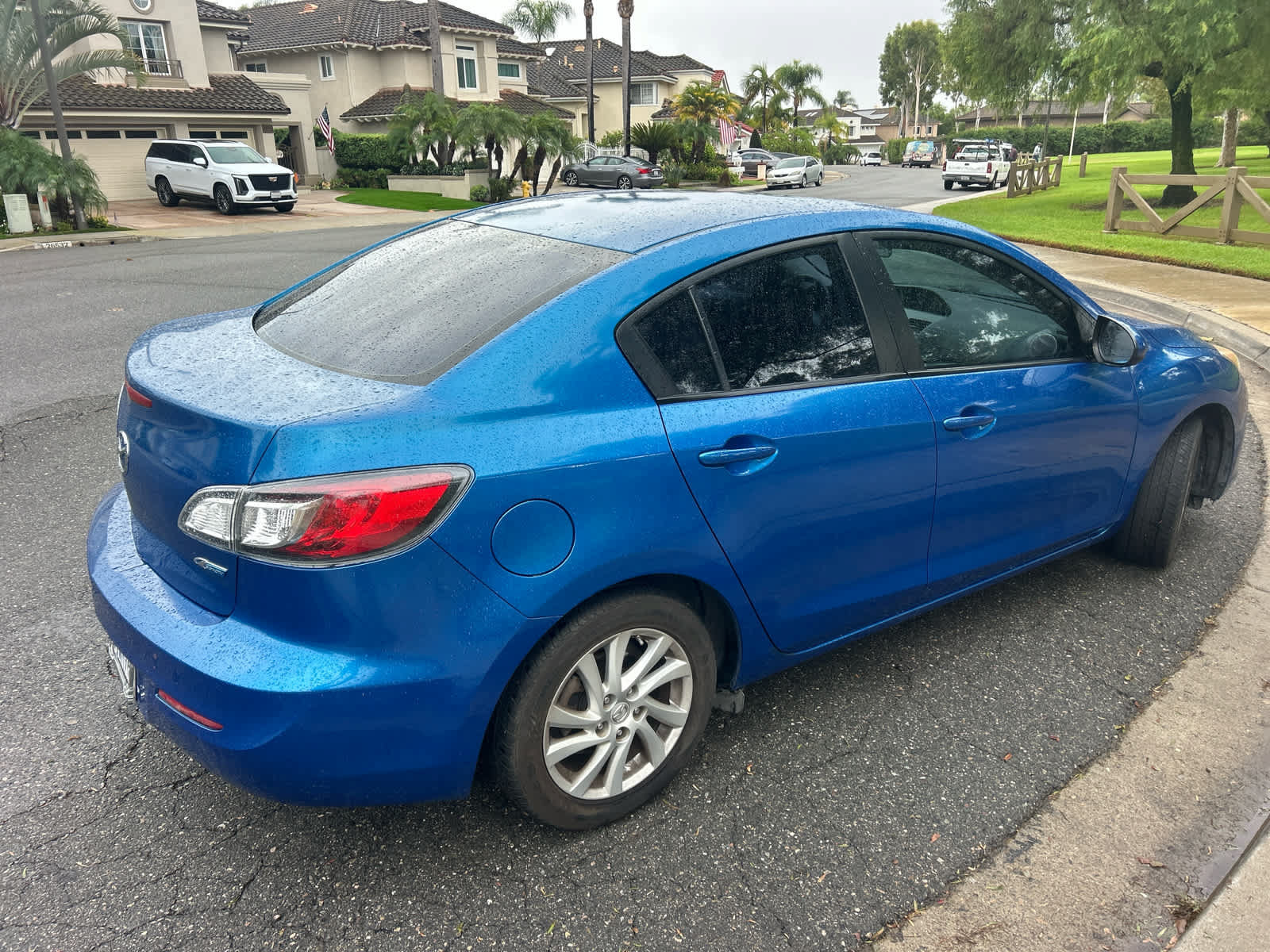 Used 2012 MAZDA MAZDA3 i Touring FWD image 5