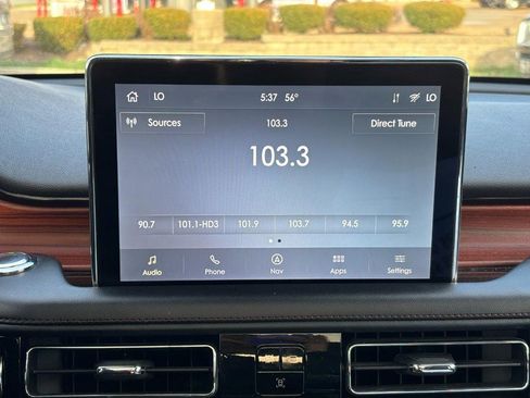 Used 2023 Lincoln Aviator Reserve AWD/4WD image 21