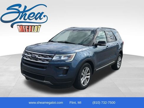 Used 2018 Ford Explorer XLT w/ Equipment Group 201A AWD/4WD image 1