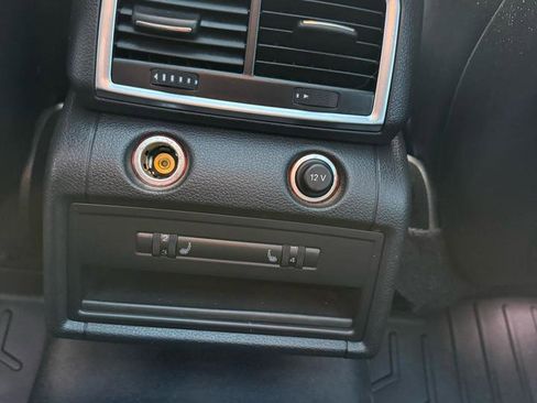 Used 2015 Audi Q7 TDI Premium Plus w/ Premium Plus Package image 18