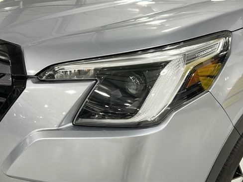 Certified 2023 Subaru Forester Limited AWD/4WD image 7