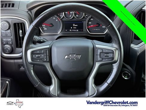 Used 2020 Chevrolet Silverado 1500 RST AWD/4WD image 13