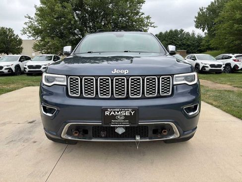 Used 2020 Jeep Grand Cherokee Overland AWD/4WD image 9