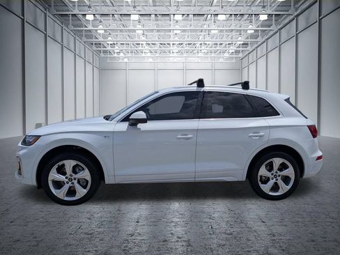 Used 2022 Audi Q5 2.0T Premium Plus w/ Premium Plus Package AWD/4WD image 14