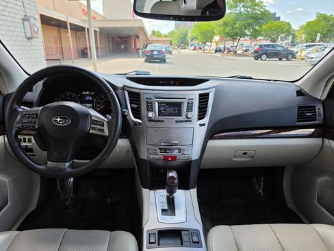 Used 2014 Subaru Legacy 2.5i Limited AWD/4WD image 16