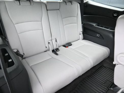 Used 2016 Honda Pilot Elite image 31